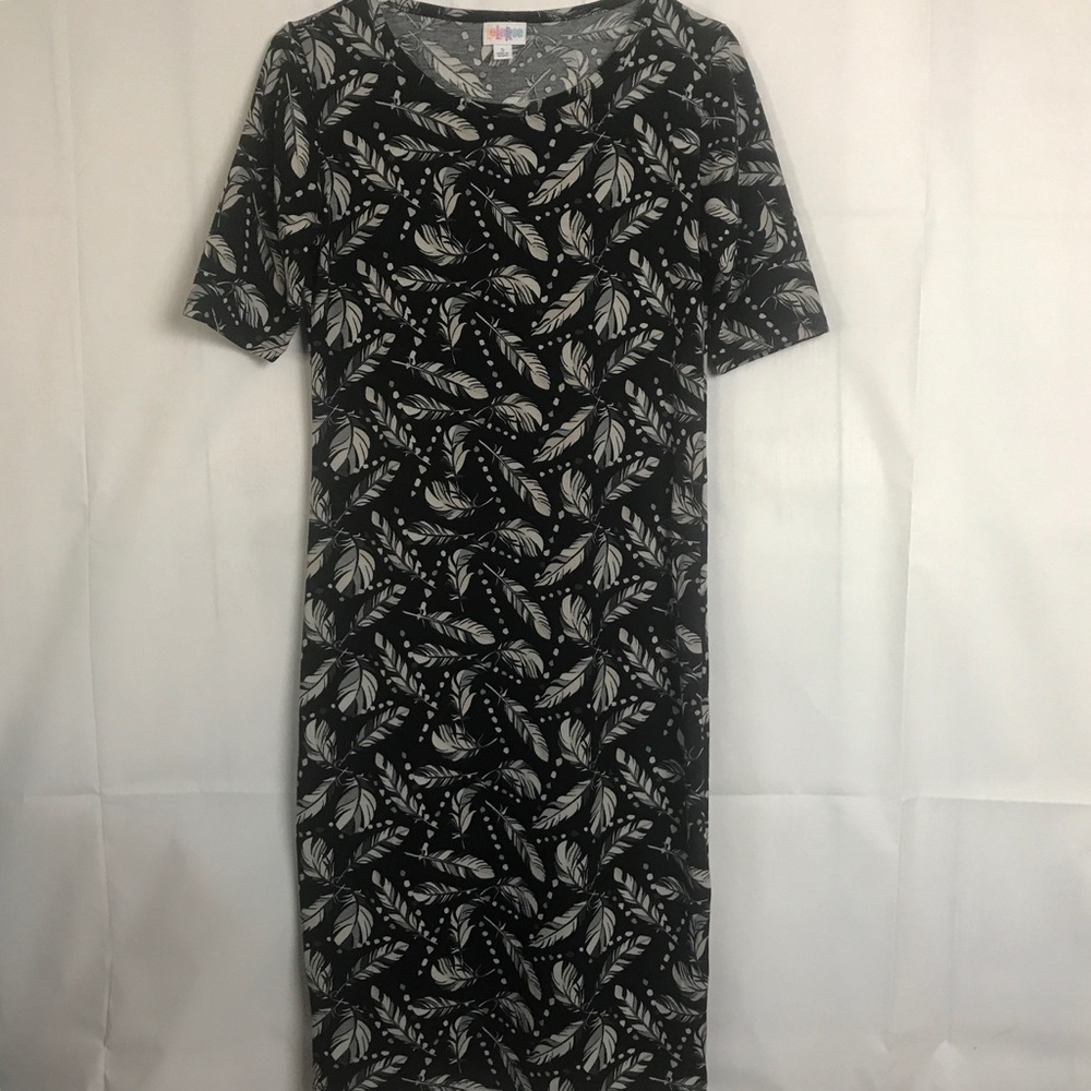 Lularoe Julia Dress Black Gray Leaves Small